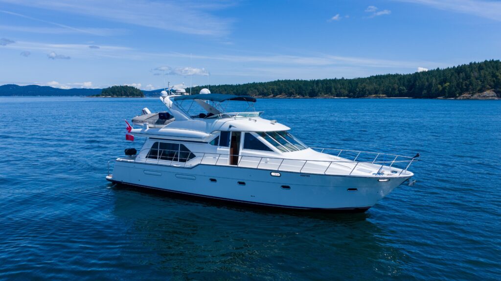 2002 Bayliner 5288 Pilot House Motoryacht | 52ft