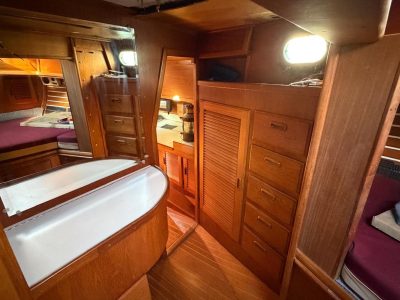 1979 Westsail 42 | 42ft