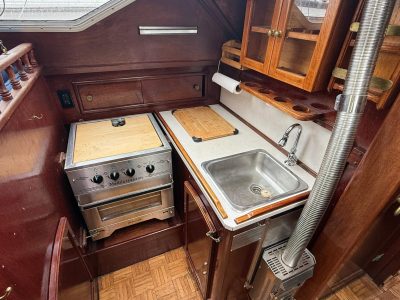 1981 Saturna 33′ | 33ft