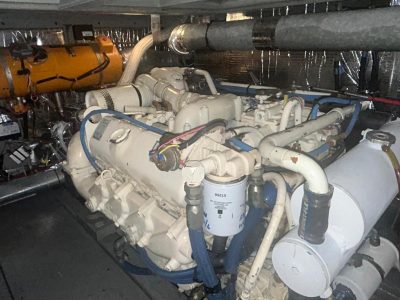 1984 Tollycraft 43 Motor Yacht | 43ft