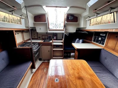 1986 C&C 33 | 33ft