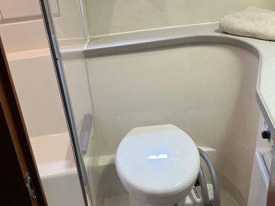 1994-carver-370-voyager-power-9948642-20250916184256278-3