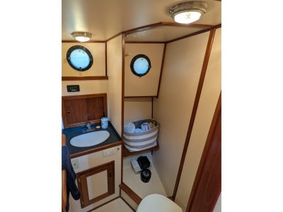 1998 Nordic Tug 32 | 32ft