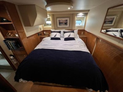 2002 Bayliner 5288 Pilot House Motoryacht | 52ft
