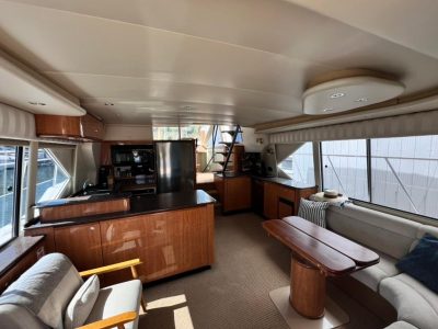 2002 Bayliner 5288 Pilot House Motoryacht | 52ft