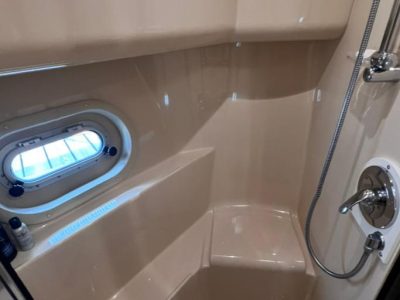 2002 Bayliner 5288 Pilot House Motoryacht | 52ft