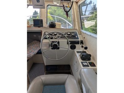 1999 Sea Sport Navigator 2700 | 27ft