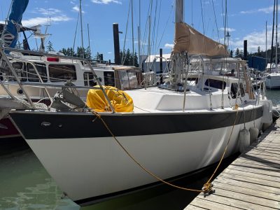 2004 Bruce Roberts Coast 34 Pilothouse | 34ft
