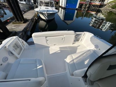 2005-tiara-yachts-36-sovran-power-9770936-20250425195619610-1_XLARGE