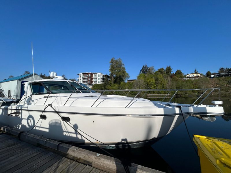 2005-tiara-yachts-36-sovran-power-9770936-20250425195712326-1_XLARGE