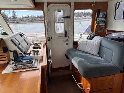 2006 Pilothouse Rockport Fast Trawler | 38ft