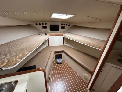 2007-luhrs-28-power-9772185-20250425193914982-1_XLARGE