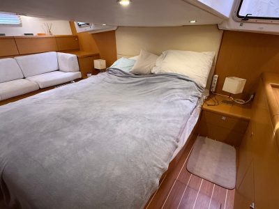2010 Jeanneau 57 | 57ft