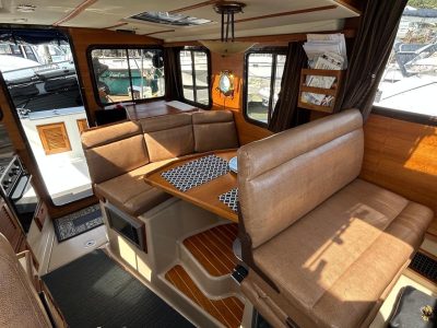 2012 Ranger Tugs R-29 | 29ft