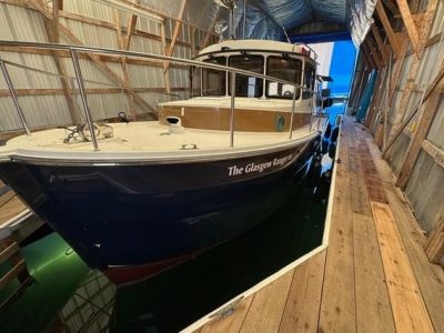 2014-ranger-tugs-r-31-power-9990191-20251026132440373-4