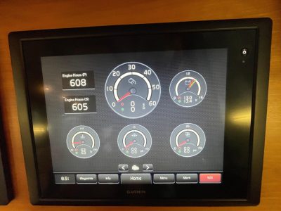 2014-sabre-42-salon-express-power-9934679-20250906115121545-4