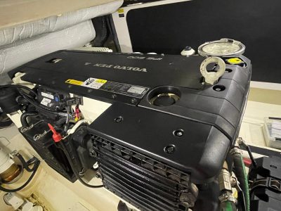 2014-sabre-42-salon-express-power-9934679-20250906115204852-1