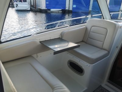 2016-boston-whaler-315-conquest-pilothouse-power-9993581-20251027184532528-3