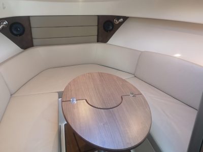 2016-boston-whaler-315-conquest-pilothouse-power-9993581-20251027184550267-1