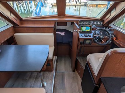 2017 Commander 27 | 27ft