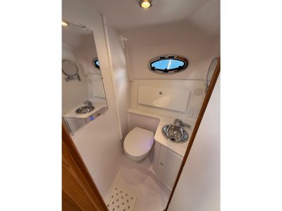 2022 True North 34 Outboard Express | 34ft