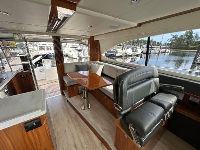 2020 Riviera 39 Open Flybridge | 39ft